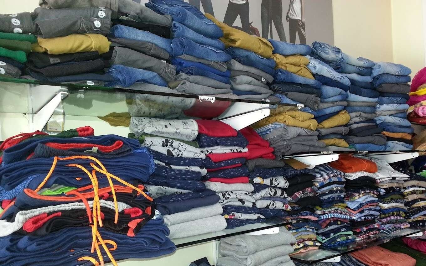 THE CLOSET OUTLET